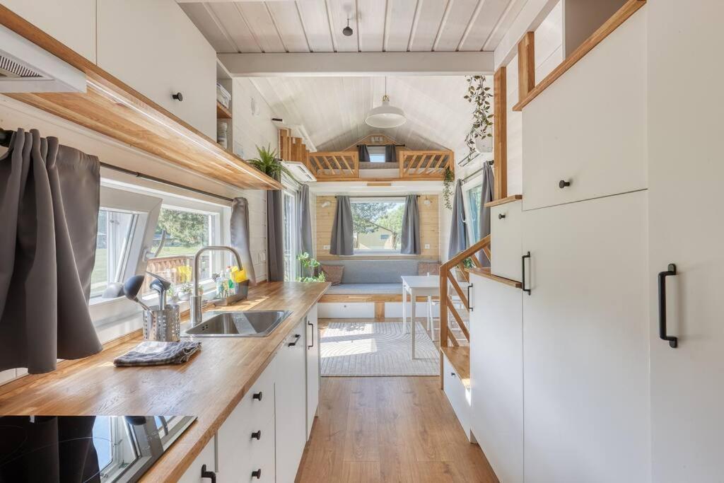 Rode Tiny House Met Zwembad Villa Zeewolde Exteriör bild